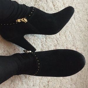 Out on the Town Magic